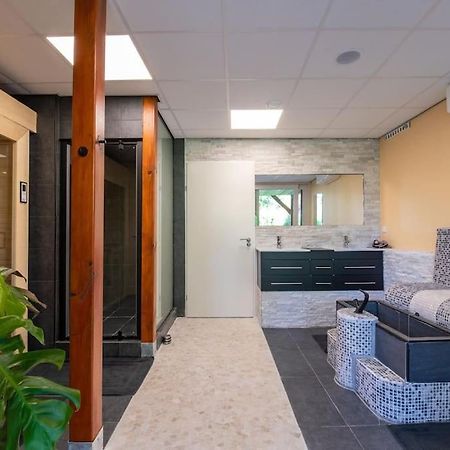 Wellness Studio Tiel Met Sauna En Jacuzzi Екстериор снимка